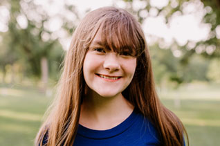 Annie headshot